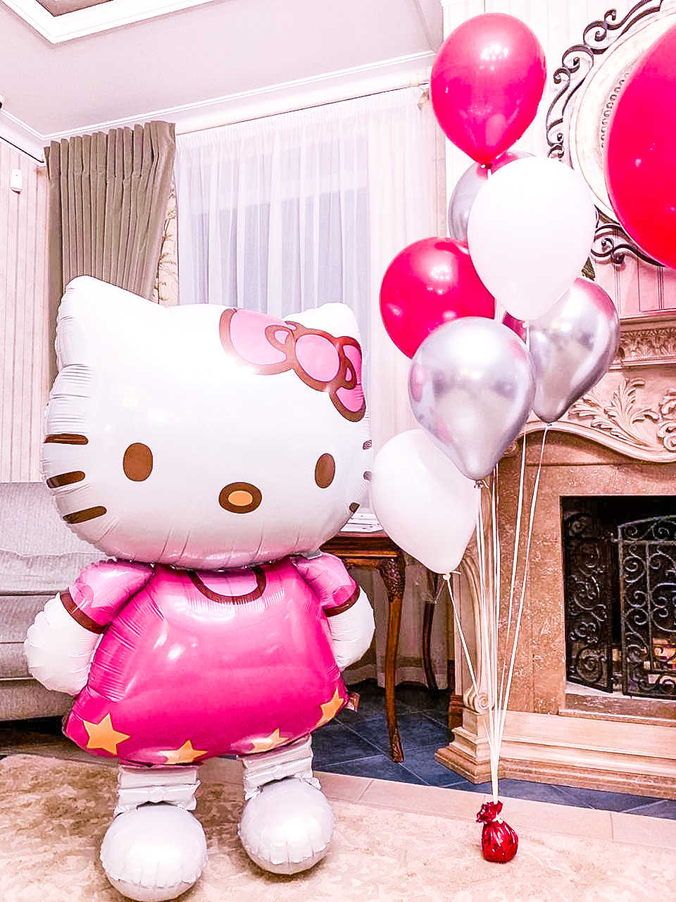 шар хелло китти. шары воздушные хэллоу китти. шары хелло китти. шарики хэллоу китти. хеллоу китти шар фольга.